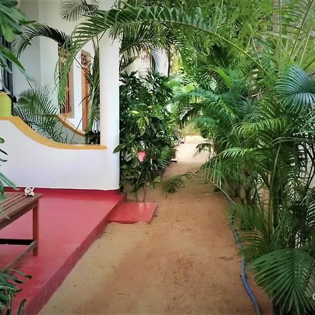 Surf & Sand Hotel Arugambay Arugam Bay Exterior photo